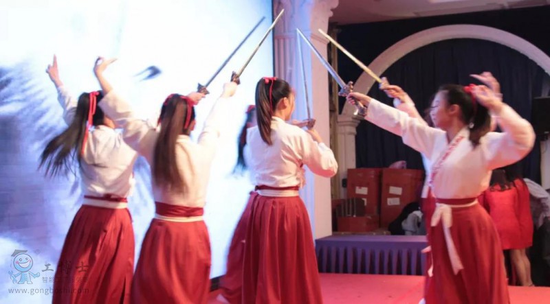 2018����ʿ����˹���